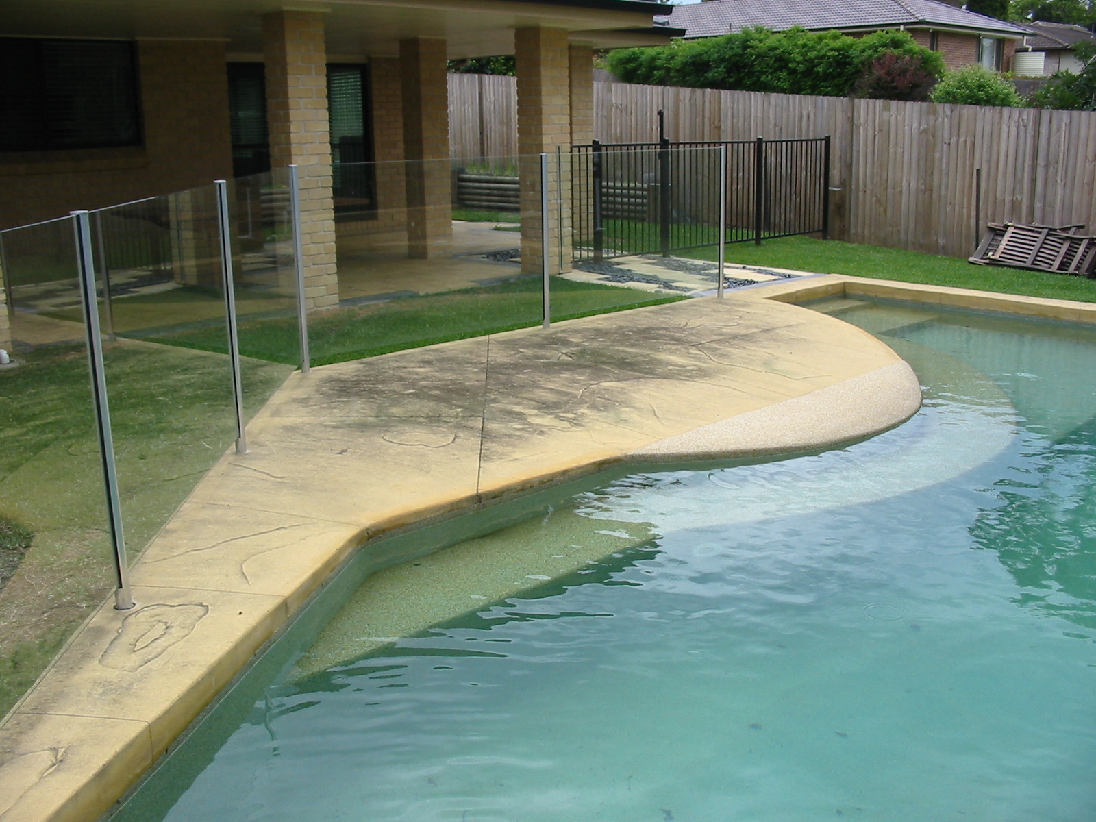 pool-surrounds-after